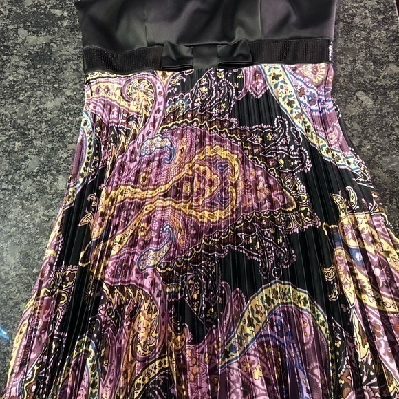 NWOT Paisley print dress, size 16 - Picture 3 of 3